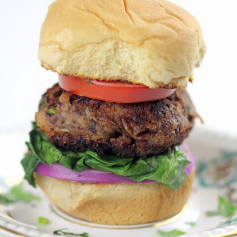 Black Bean Burger (Homemade Veggie Burger Recipe)