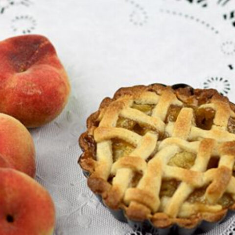 July 4th Dessert: Peach Pie Recipe (Lattice-Top Pie)