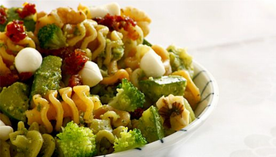 Cashew Pesto Radiatore Pasta Salad