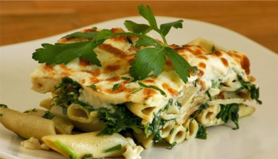 Baked Spinach Penne Pasta (Gratin de Pates Aux Epinards)