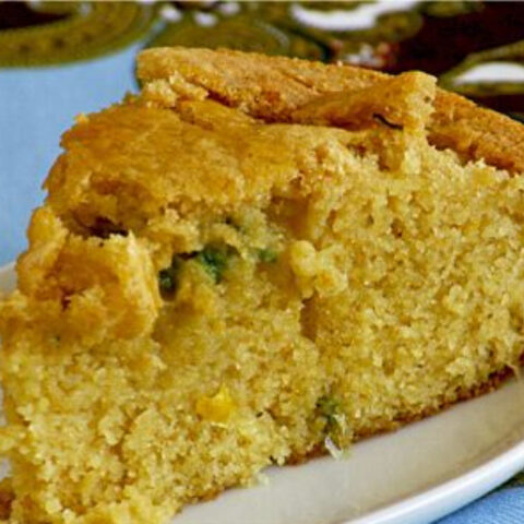 How to Make Super Moist Cornbread