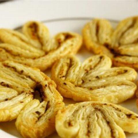 Pesto Palmiers (Basil Pesto Elephant Ears)