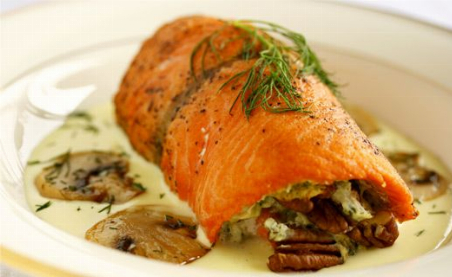 Spinach and Pecan Stuffed Salmon Fillet with Hollandaise Sauce