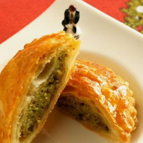 Galette Des Rois a la Pistache (Pistachio Kings Cake)