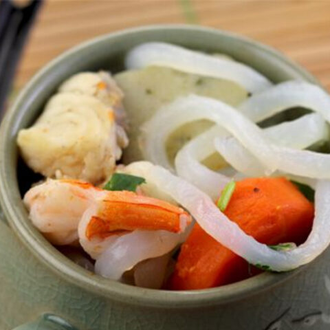 Banh Canh Recipe (Vietnamese Shrimp Broth with Udon Noodles)