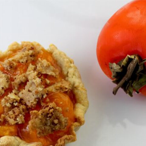 Persimmon Pie with Crumb Topping