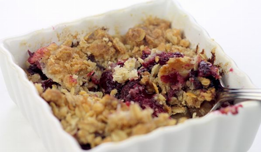 Plum Crumble Recipe (Oatmeal Crisp)