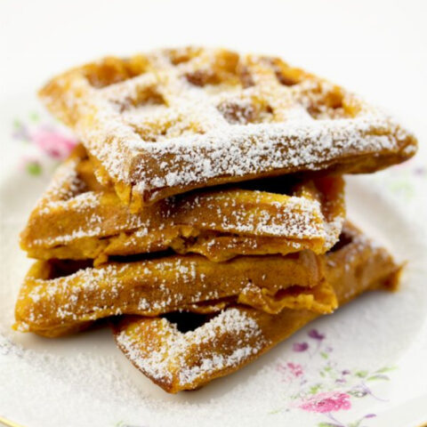 Pumpkin Waffles: Thanksgiving-themed Breakfast Recipe