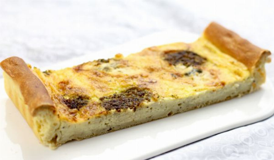 Gorgonzola Kale Brioche Tart (Savory Tart Recipe)