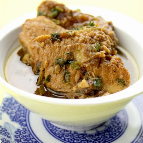 Ca Bong Lau Kho To (Vietnamese Claypot Catfish)