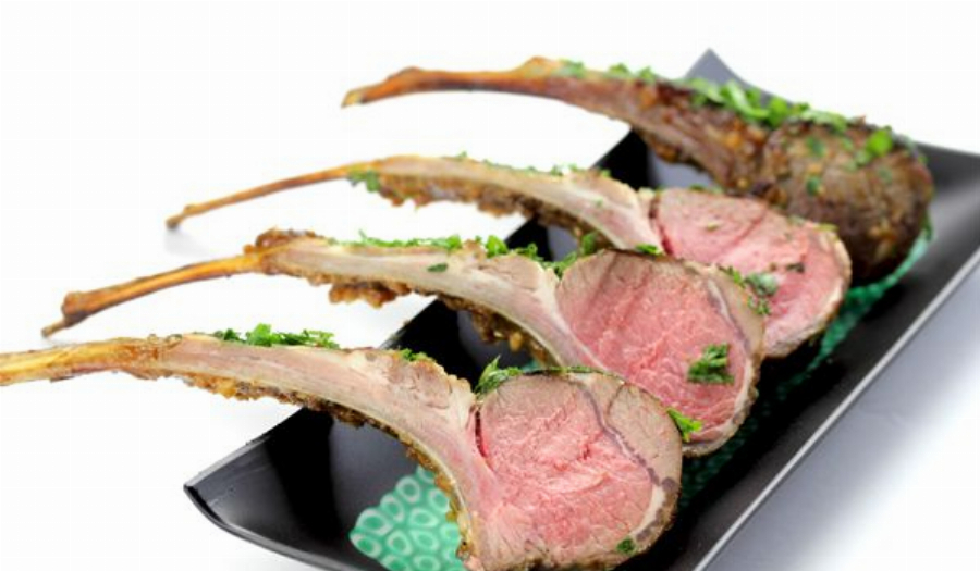 Apricot Roasted Rack of Lamb