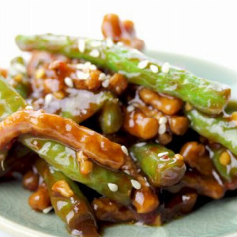 Spicy Stir Fried Beef and Green Beans