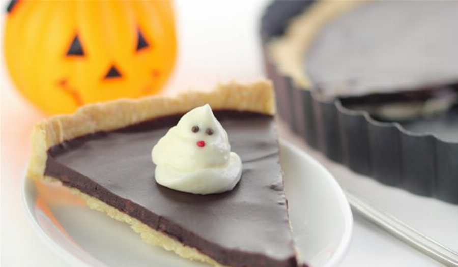 Chocolate Ganache Tart (Halloween Ghost Dessert)