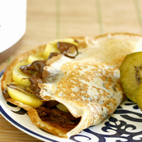 Nutella Crepes with Kiwi