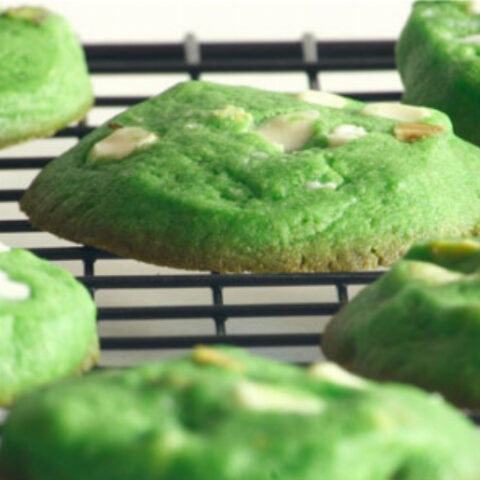 Pandan Pistachio White Chocolate Chip Cookies