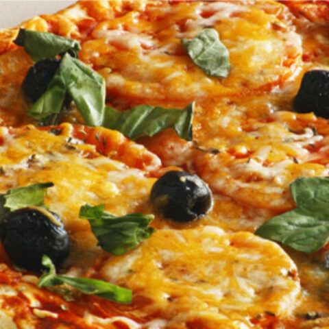 Easy Olive and Cheese Pizza