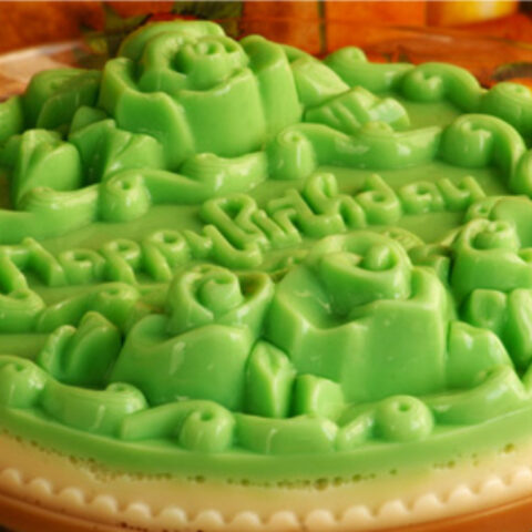 Rau Cau (Coconut, Mocha, Pandan flavored Vietnamese Jello Cake)