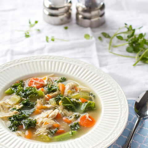 Easy Chicken and Kale Vegetable Soup