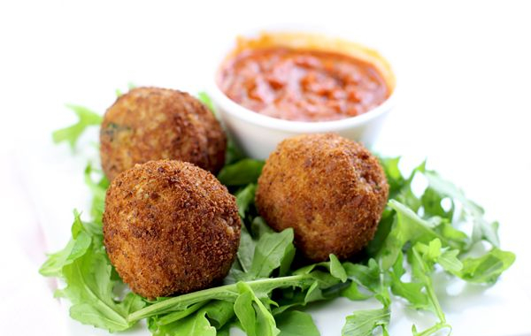 Stuffed Arancini Recipe (Stuffed and Fried Risotto Balls)