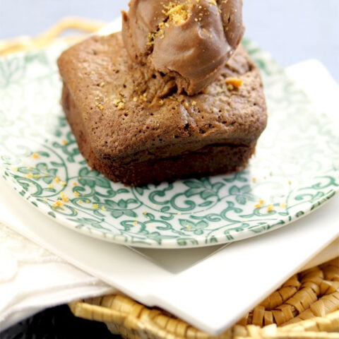 Almond Chocolate Cake with Nougatine