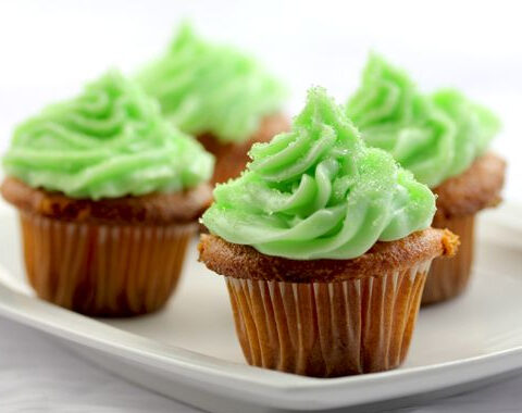 Green Shortcakes with Cream Cheese Frosting