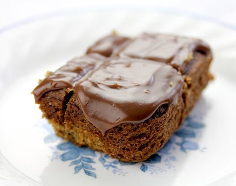 Ganache-Topped Banana Blondie Recipe