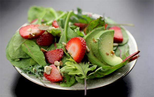 Strawberry Almond Summer Salad Recipe