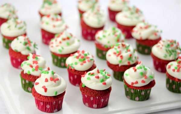 Christmas Red Velvet Cupcakes