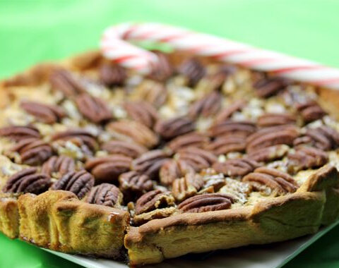 Peppermint Bark Pecan Pie Recipe