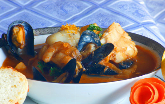 Spanish-Style Seafood Stew