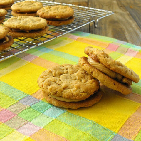 Homemade Do-Si-Dos (Girl Scout Cookies)