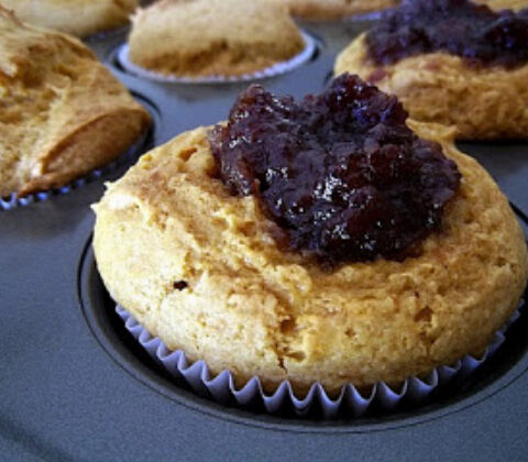 Pumpkin Cake Mix Cupcakes