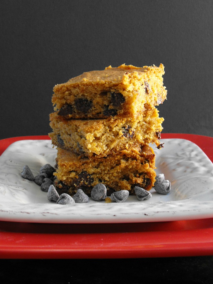 Chocolate Chunk Blondies