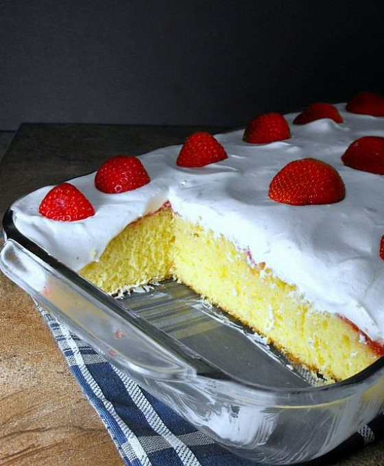 Fresh Strawberry Poke Cake