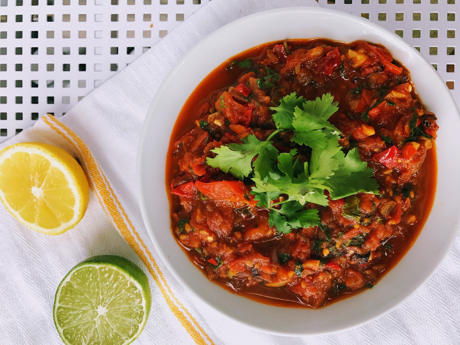 The Very Best Fresh Homemade Tomato Salsa