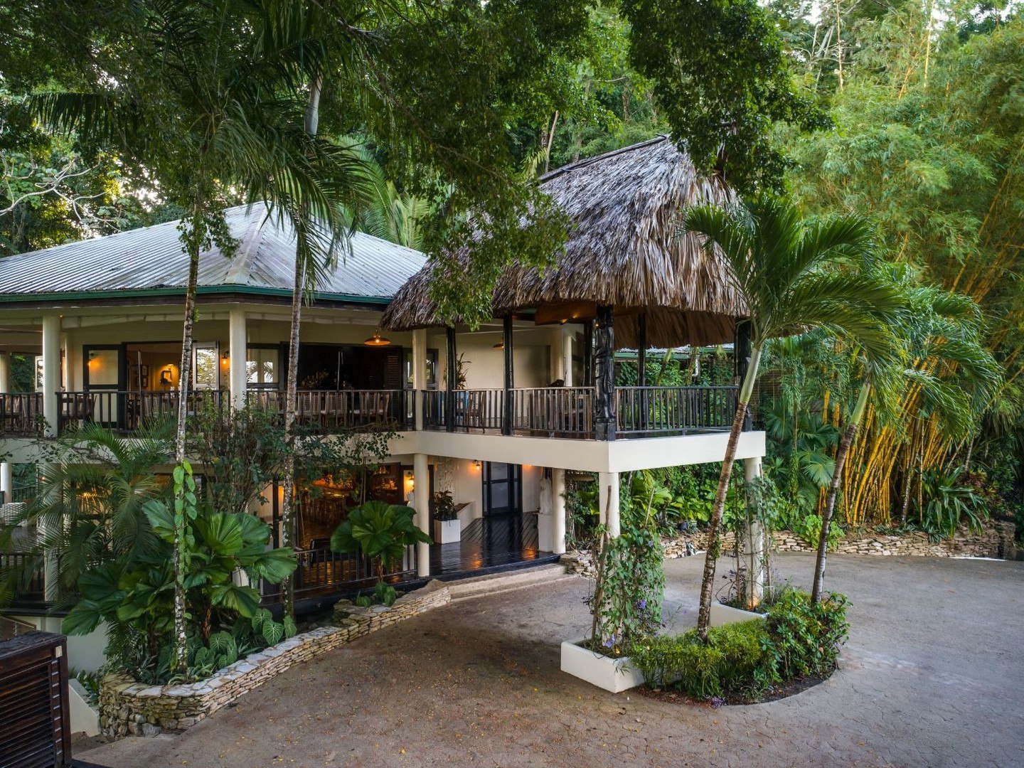 Copal Tree Lodge