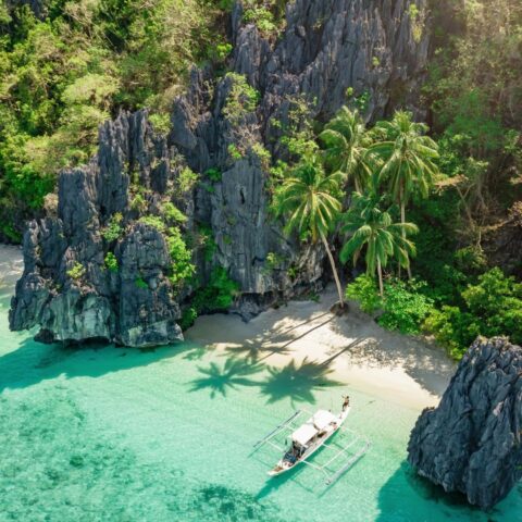 16 Best Places in the Philippines to Visit