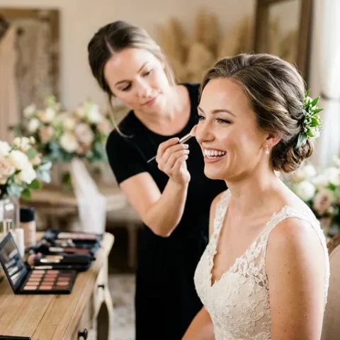 Image of Wedding Makeup Inspiration to Be the Prettiest Bride on Your Big Day